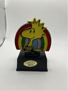 Vintage Peanuts Woodstock "You're Close to my Heart" Aviva Trophy Rainbow 1972